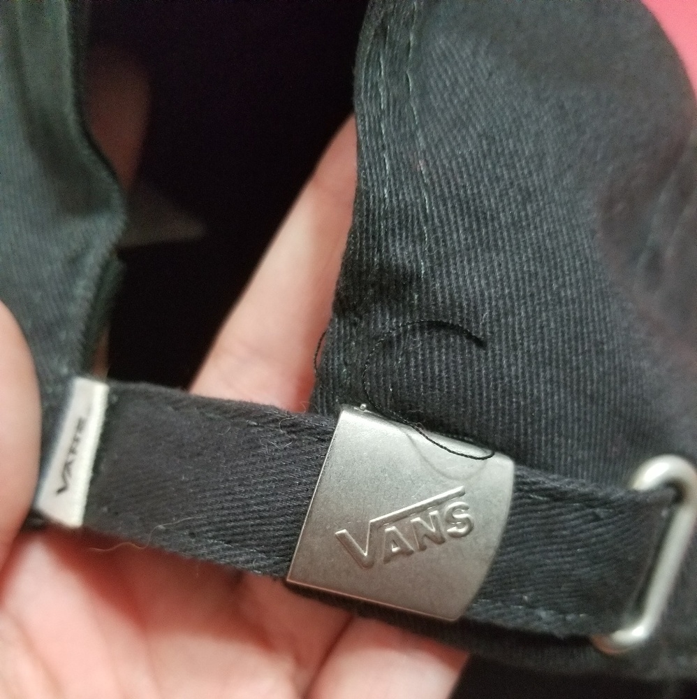 Vans hat - Picture 4 of 4